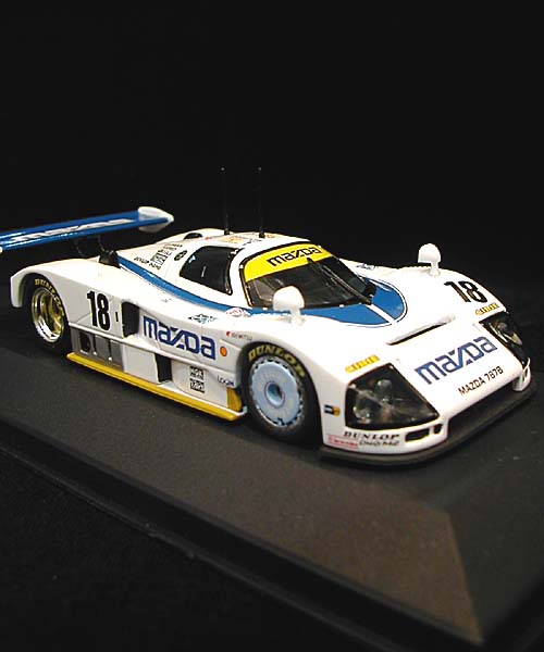 787B